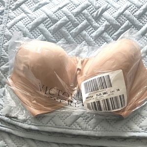 Victoria secret bra 38C beige